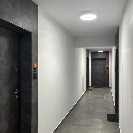 Browary Wroclawskie Prywatny Parking Silownia * Wrocław