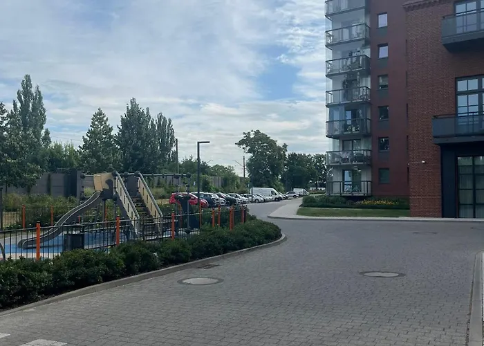 Aparthotel Browary Wroclawskie Prywatny Parking Silownia 3*