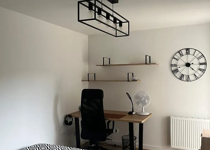 Browary Wroclawskie Prywatny Parking Silownia 3*