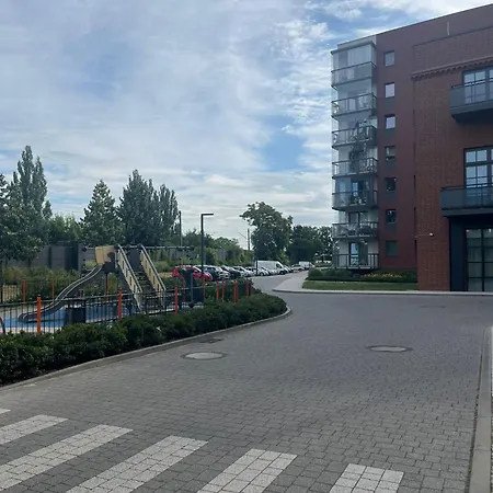 Apartmanhotel Browary Wroclawskie Prywatny Parking Silownia 3*